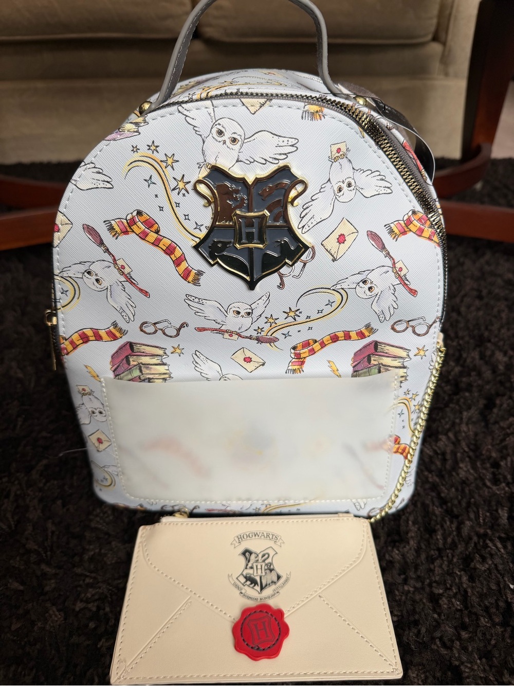 Hogwarts Crest White Mini Backpack